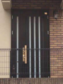 玄関ドアリフォームで気分も一新 玄関ドアリフォームで気分も一新